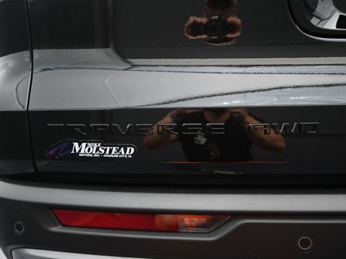 New 2026 Chevrolet Traverse Z71 w/ Driver Confidence Package image 16