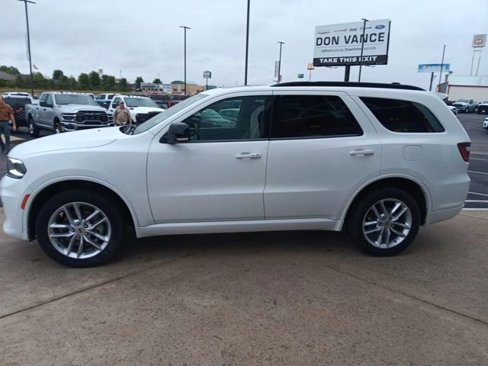Used 2023 Dodge Durango GT image 3