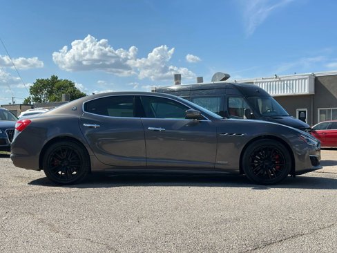 Used 2018 Maserati Ghibli GranLusso image 8