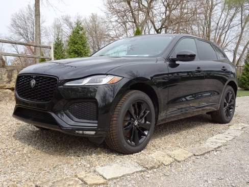 New 2026 Jaguar F-PACE R-Dynamic S image 2