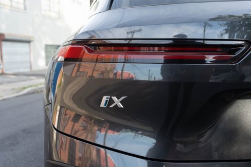 Used 2024 BMW iX xDrive50 image 36