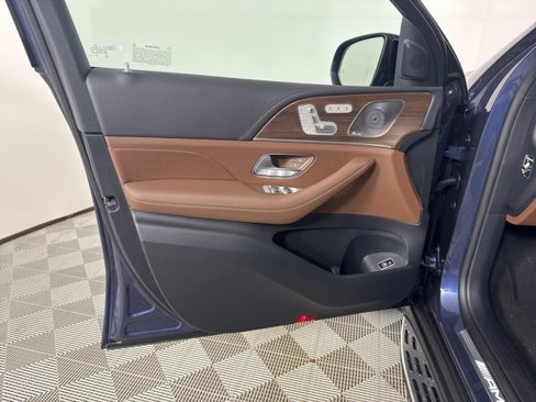 New 2026 Mercedes-Benz GLE 53 AMG 4MATIC Coupe image 12