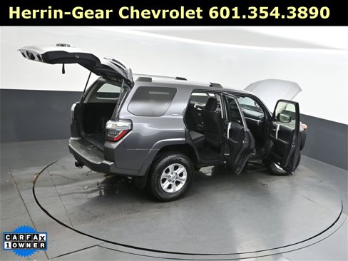 Used 2023 Toyota 4Runner SR5 image 46
