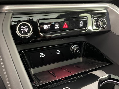 New 2025 Audi Q5 Premium Plus image 27