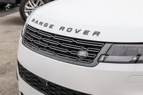 Used 2025 Land Rover Range Rover Sport Dynamic SE image 6