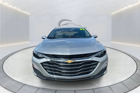 Used 2022 Chevrolet Malibu LT image 2