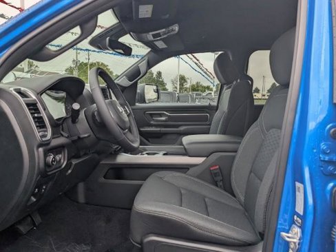 New 2026 RAM 1500 4x4 Crew Cab image 8