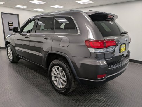 Used 2021 Jeep Grand Cherokee Laredo image 6