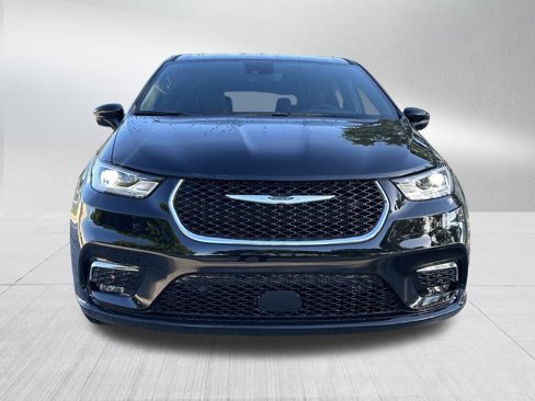New 2025 Chrysler Pacifica Select image 3