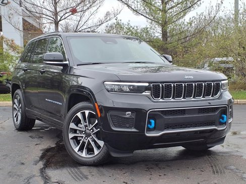 New 2025 Jeep Grand Cherokee Overland w/ Luxury Tech Group IV image 1