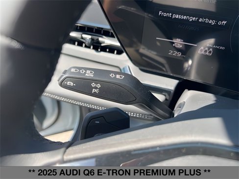 New 2025 Audi Q6 e-tron Premium Plus image 19