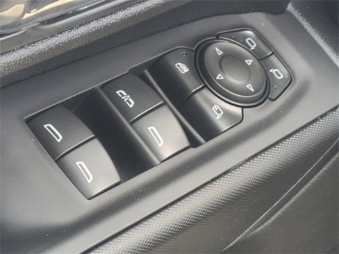 New 2025 Chevrolet Silverado 3500 W/T image 29