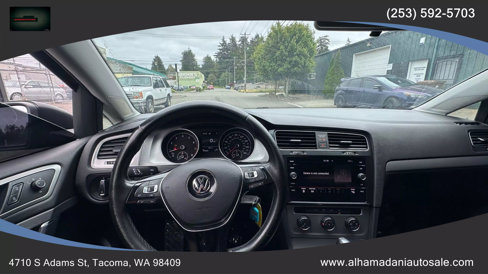 Used 2016 Volkswagen Golf S image 17