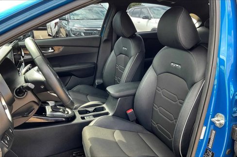 Used 2022 Kia Forte GT-Line w/ GT-Line Premium Package image 11