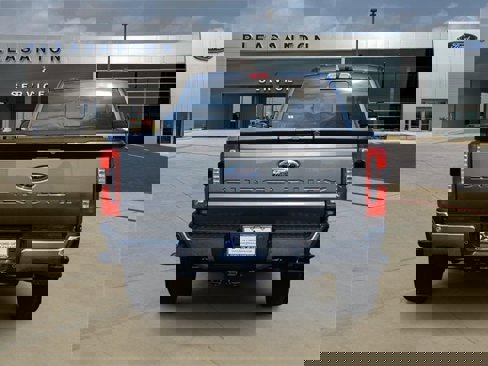 New 2026 Ford F250 Lariat w/ Chrome Package image 4