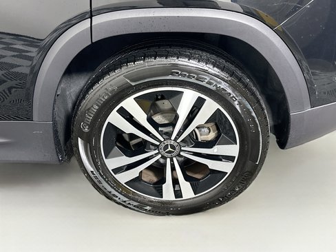 Used 2024 Mercedes-Benz GLB 250 4MATIC image 11