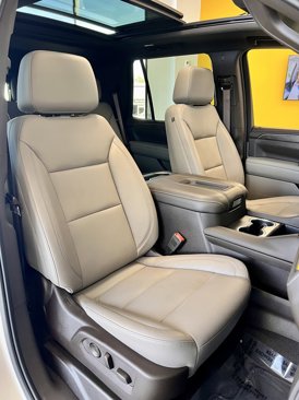 Used 2021 Chevrolet Tahoe LT w/ LT Signature Package image 16