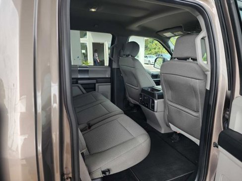 Used 2019 Ford F150 XLT w/ Equipment Group 302A Luxury image 16