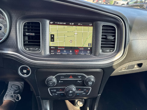 Used 2022 Dodge Charger SXT w/ Plus Group image 25