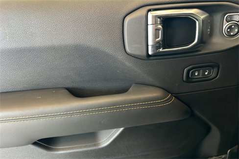 New 2025 Jeep Wrangler Sahara image 15