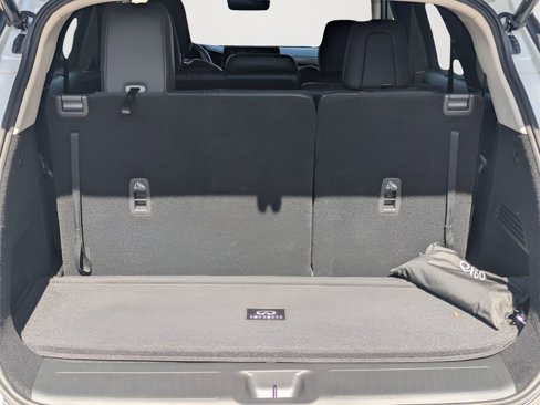 Used 2025 INFINITI QX60 Luxe w/ Cargo Package image 11