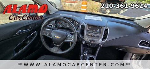 Used 2017 Chevrolet Cruze LT image 18