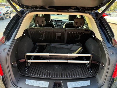 Used 2019 Cadillac XT5 Premium Luxury w/ Driver Assist Package image 5
