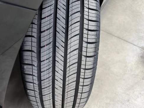 Used 2023 Chevrolet Equinox RS w/ LPO, Floor Liner Package image 37