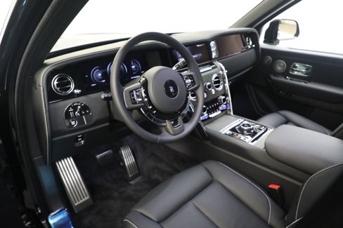 New 2026 Rolls-Royce Cullinan image 16