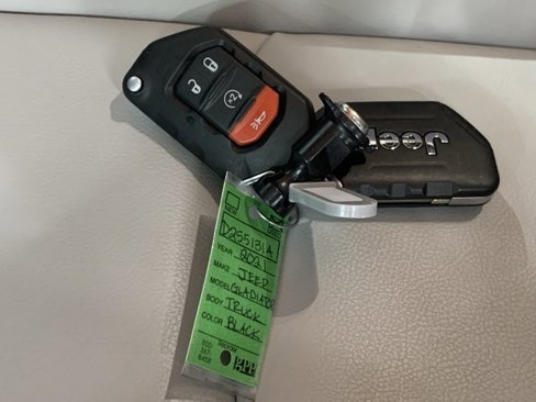 Certified 2021 Jeep Gladiator Mojave image 45