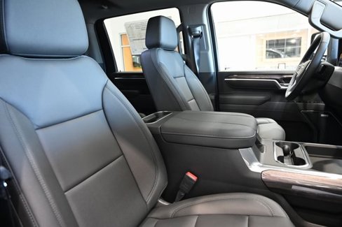 New 2025 Chevrolet Silverado 2500 LTZ w/ LTZ Premium Package image 11