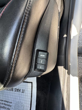 Used 2016 Chevrolet Equinox LTZ w/ Enhanced Convenience Package image 16