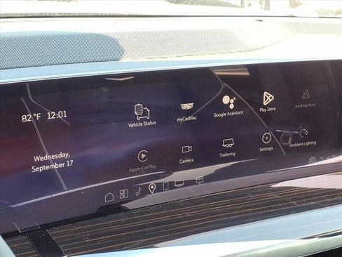 New 2026 Cadillac Escalade Luxury w/ LPO, Floor Liner Package image 18