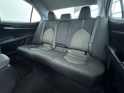 Used 2023 Toyota Camry LE image 37
