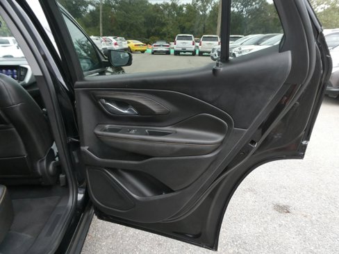 Used 2021 GMC Terrain SLT w/ Elevation Edition image 27