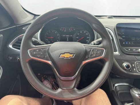 Used 2019 Chevrolet Malibu LT image 22