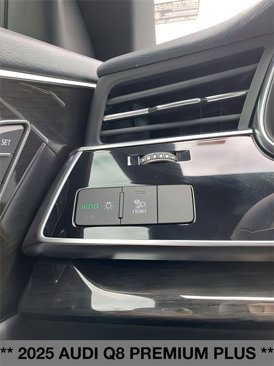 New 2025 Audi Q8 Premium Plus image 19