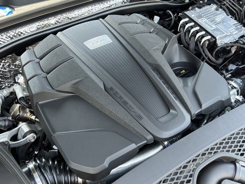 New 2026 Porsche Macan GTS image 35