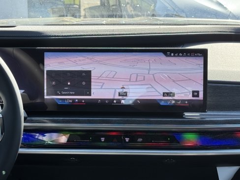 New 2026 BMW 750e xDrive image 21