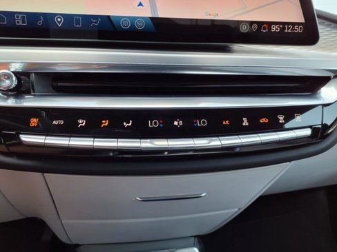 Used 2025 Cadillac Lyriq Sport image 20
