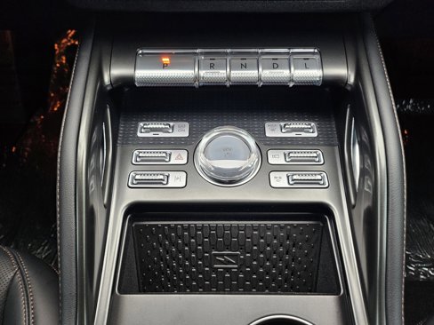 New 2025 Lincoln Nautilus Premier w/ Jet Appearance Package image 21