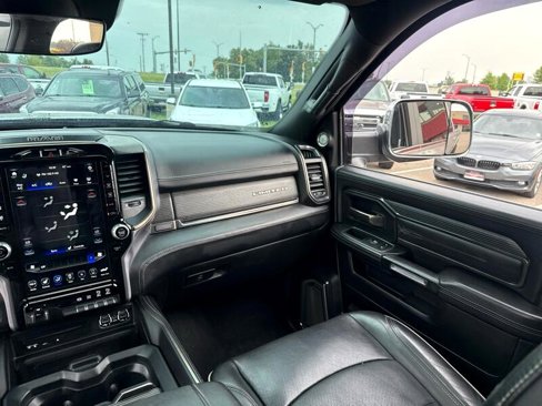 Used 2019 RAM 2500 Limited image 35
