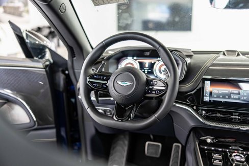 Used 2025 Aston Martin DBX 707 image 41