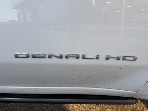Used 2025 GMC Sierra 2500 Denali w/ Denali Reserve Package image 5
