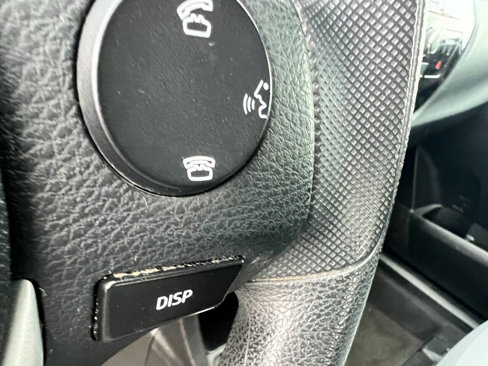 Used 2016 Toyota Corolla L image 19