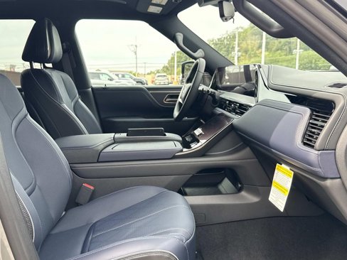 New 2026 INFINITI QX80 Sensory image 19