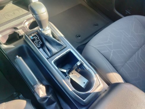 Used 2018 Toyota Tacoma TRD Sport image 21