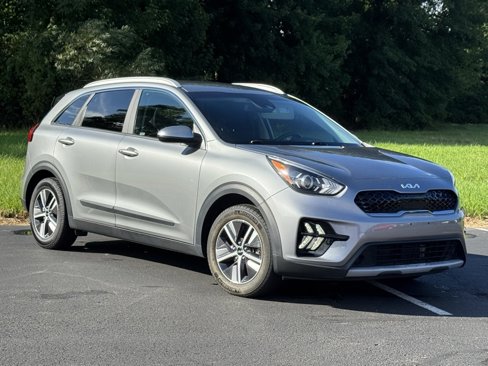 Used 2022 Kia Niro LXS image 6
