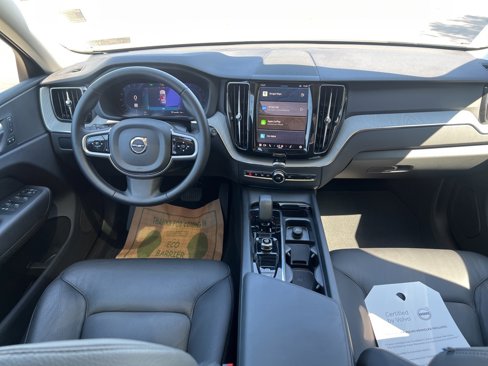 Certified 2025 Volvo XC60 B5 Plus image 28
