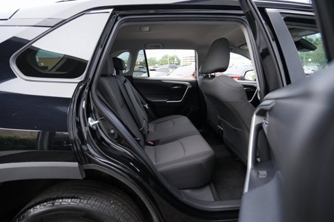 Used 2023 Toyota RAV4 XLE image 19